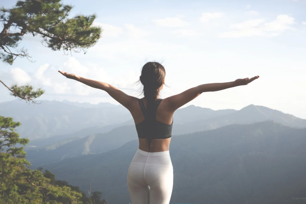 El Ritual de Amor Propio: Cómo Empezar un Diario de Gratitud que Transformará tu Vida El Reconocimiento Final: "Un Reflejo de tu Abundancia Encarnada"